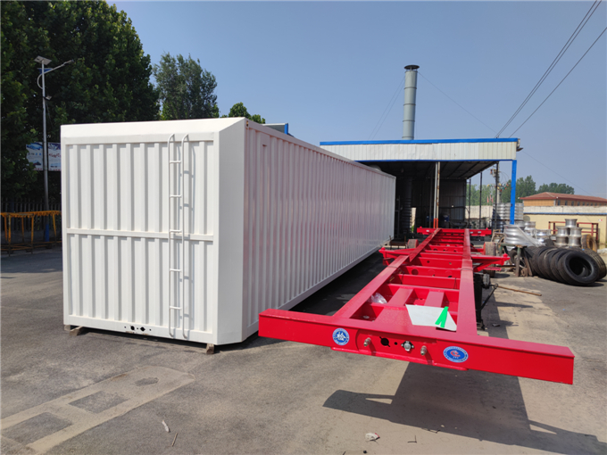 驾驶半挂车的十个危险瞬间及应变方法